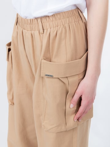 Influencer Wide leg Cargobyxa i brun