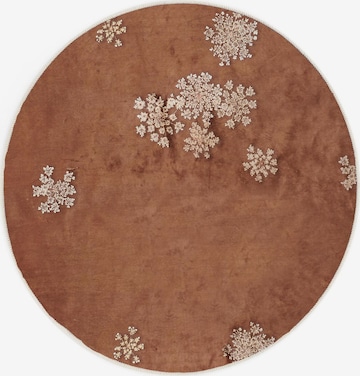 ESSENZA Carpet 'Lauren' in Brown: front