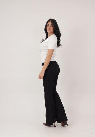 Elara Blouse in Wit