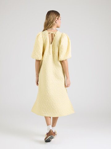 Noella Klänning 'Reno Pastis' i gul