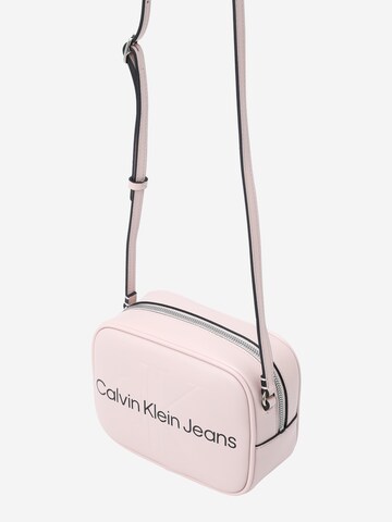 Calvin Klein Jeans - Mala de ombro em rosa