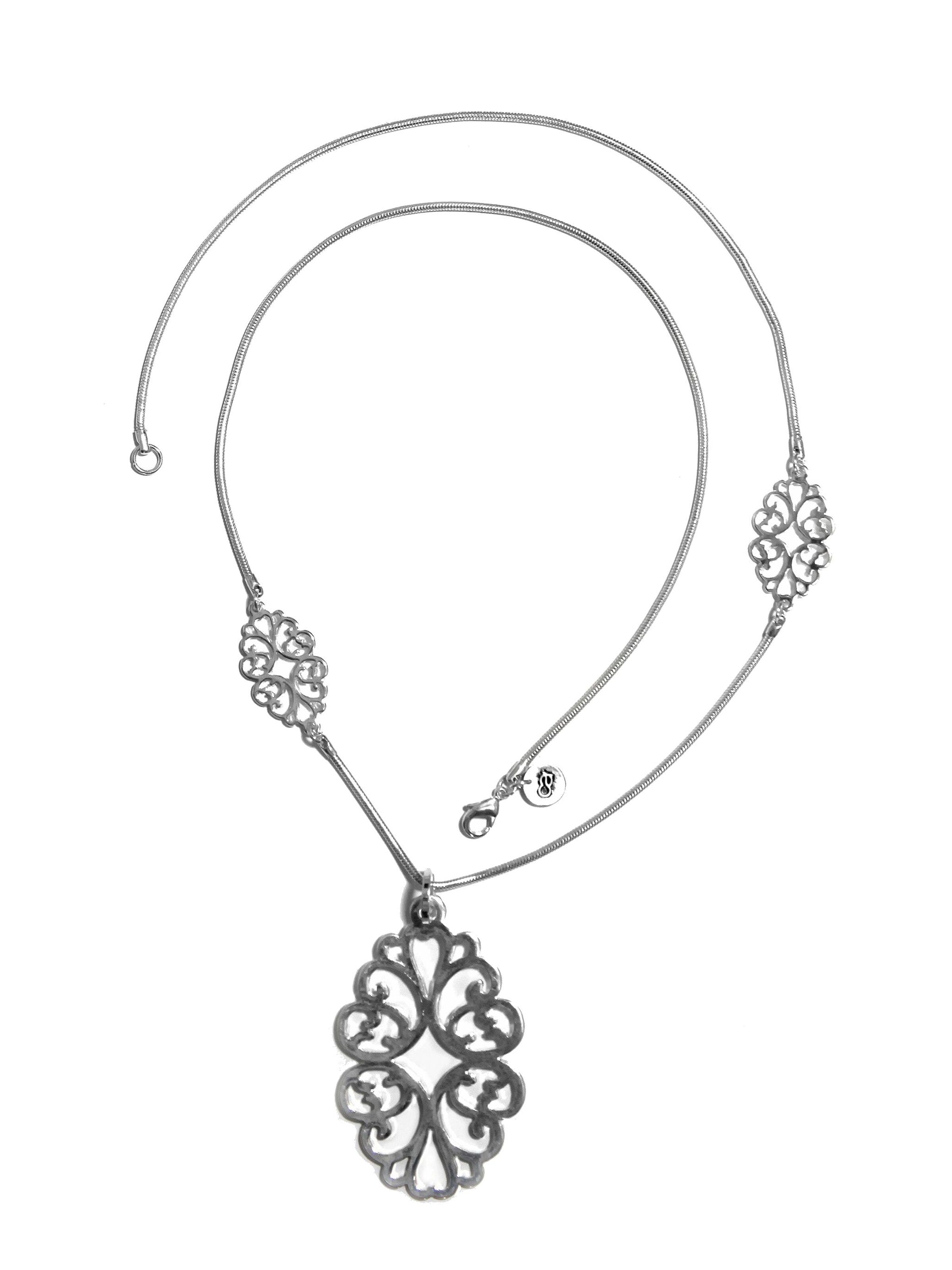 COLLEZIONE ALESSANDRO Necklace 'Cara' in Silver: front