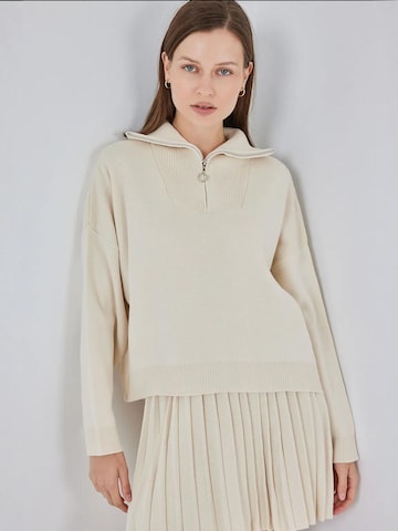 Tailleur di Bigdart in beige