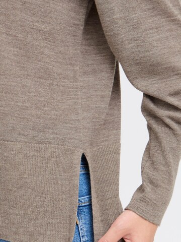 PULZ Jeans Trui 'PZSadie' in Bruin
