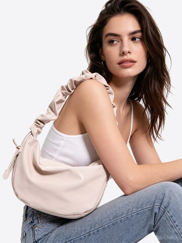 Magicshe Shoulder Bag in White