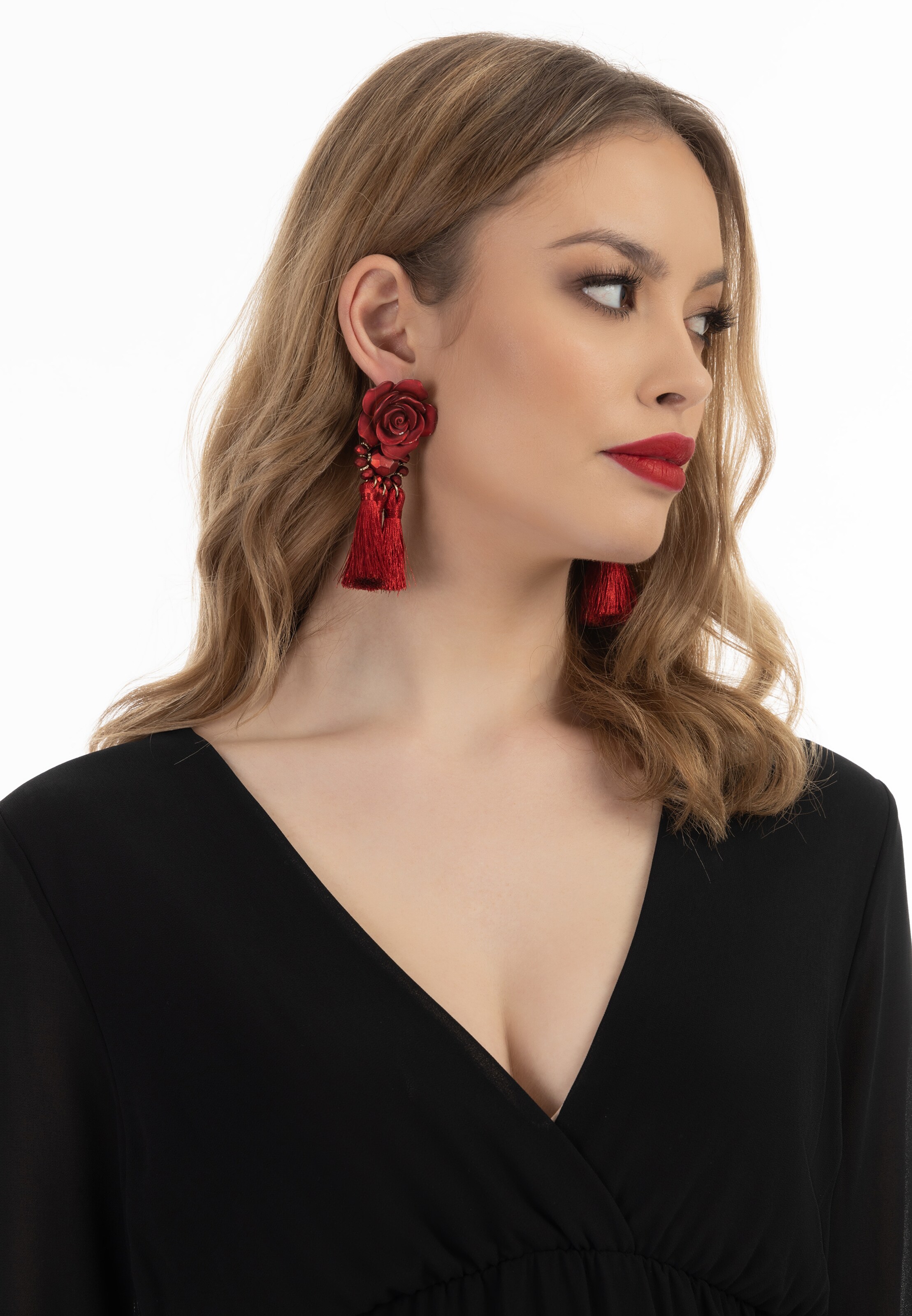 juoda faina Suknelė