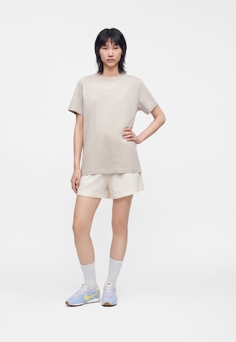 Nike Sportswear Μπλουζάκι 'CLASSIC' σε μπεζ