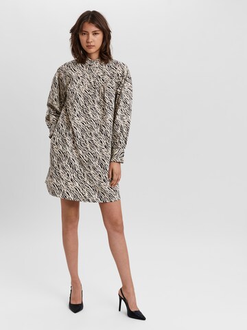 Aware Shirt dress 'Rylee' in Beige