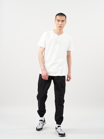 Cørbo Hiro - Tapered Pantalón cargo 'Ronin' en negro