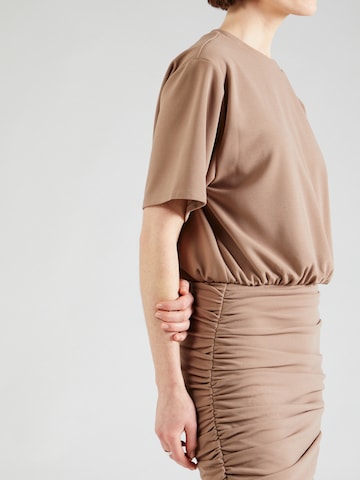 Abercrombie & Fitch Sukienka w kolorze brązowy