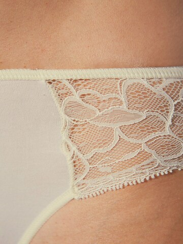 zd ZERO DEFECTS Broekje 'Enara soy fiber high waist panty' in Wit