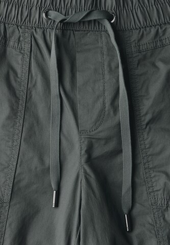STREET ONE Slimfit Hose in Grün