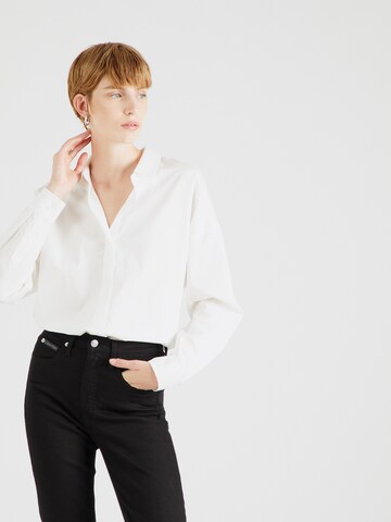 BONOBO Blouse in Wit: voorkant