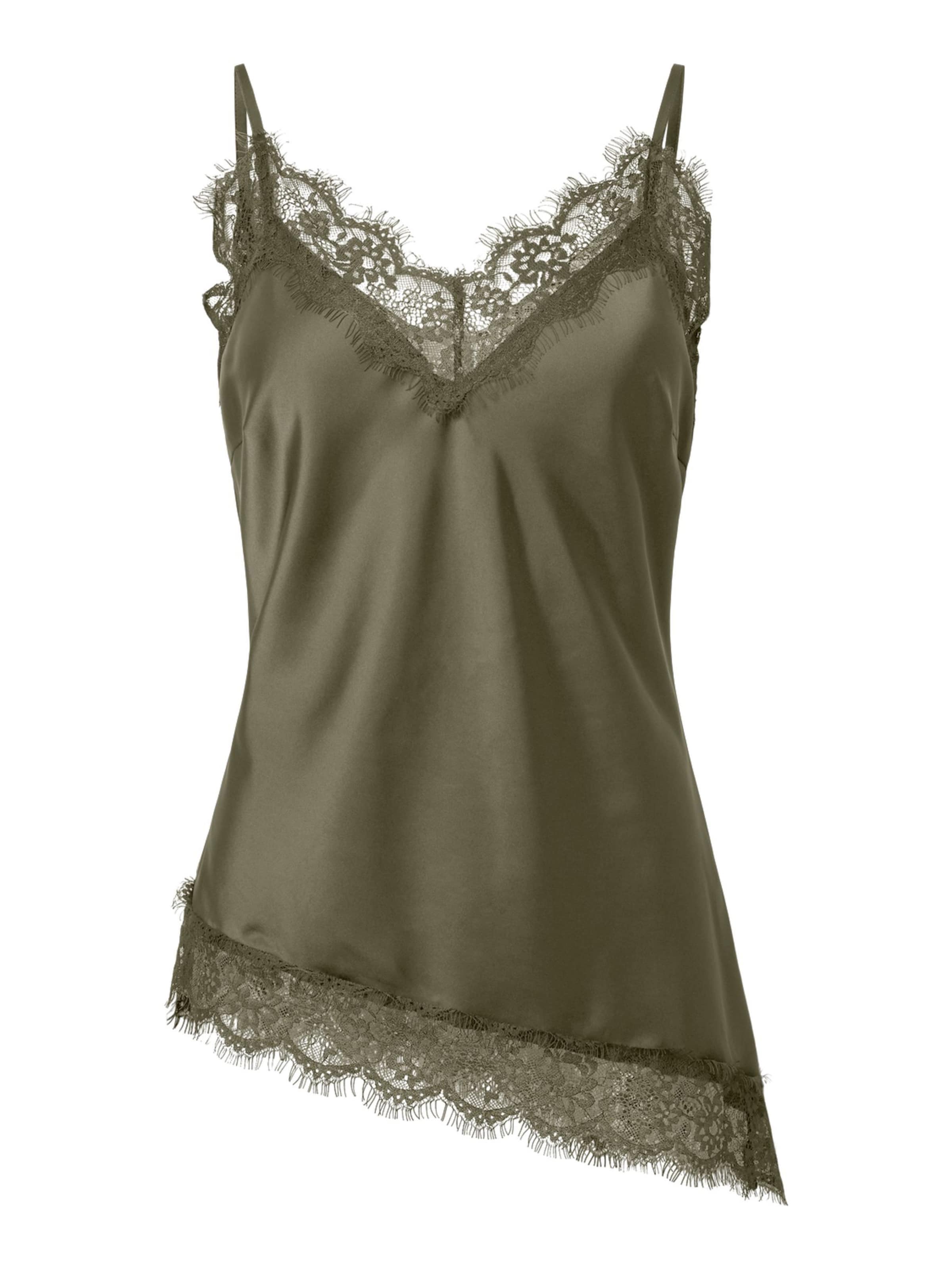 PIECES Top 'PCNomi' in Green: front