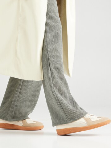 STUDIO SELECT Loose fit Pants 'Louisa' in Green