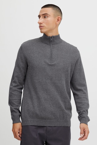 !Solid Sweater in Grey: front