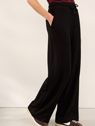 Next Loose fit Trousers in Black