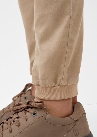QS Tapered Trousers in Brown