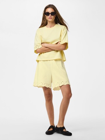 PIECES - Loosefit Pantalón 'PCChilli' en amarillo