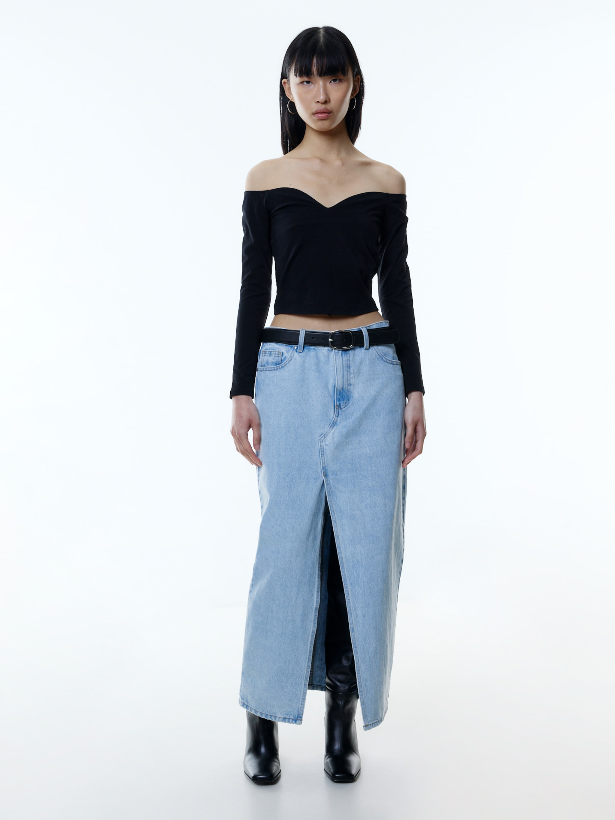 EDITED Produkte Shirt 'Rosa' schwarz