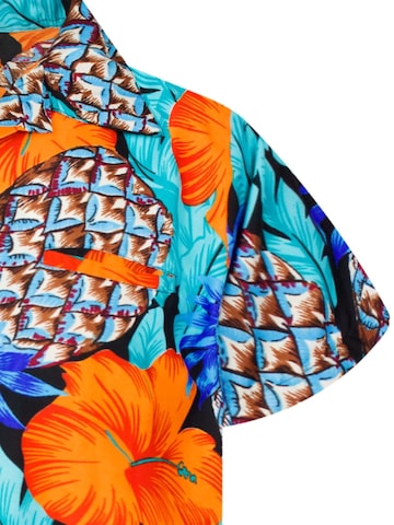 Maglietta 'Pineapple Hibiscus Black Line' di King Kameha in blu