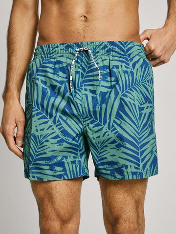 Pepe Jeans Badeshorts 'LEAF' in Grün