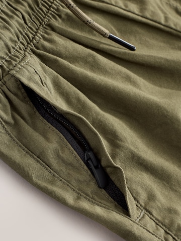 Next - Tapered Pantalón en verde