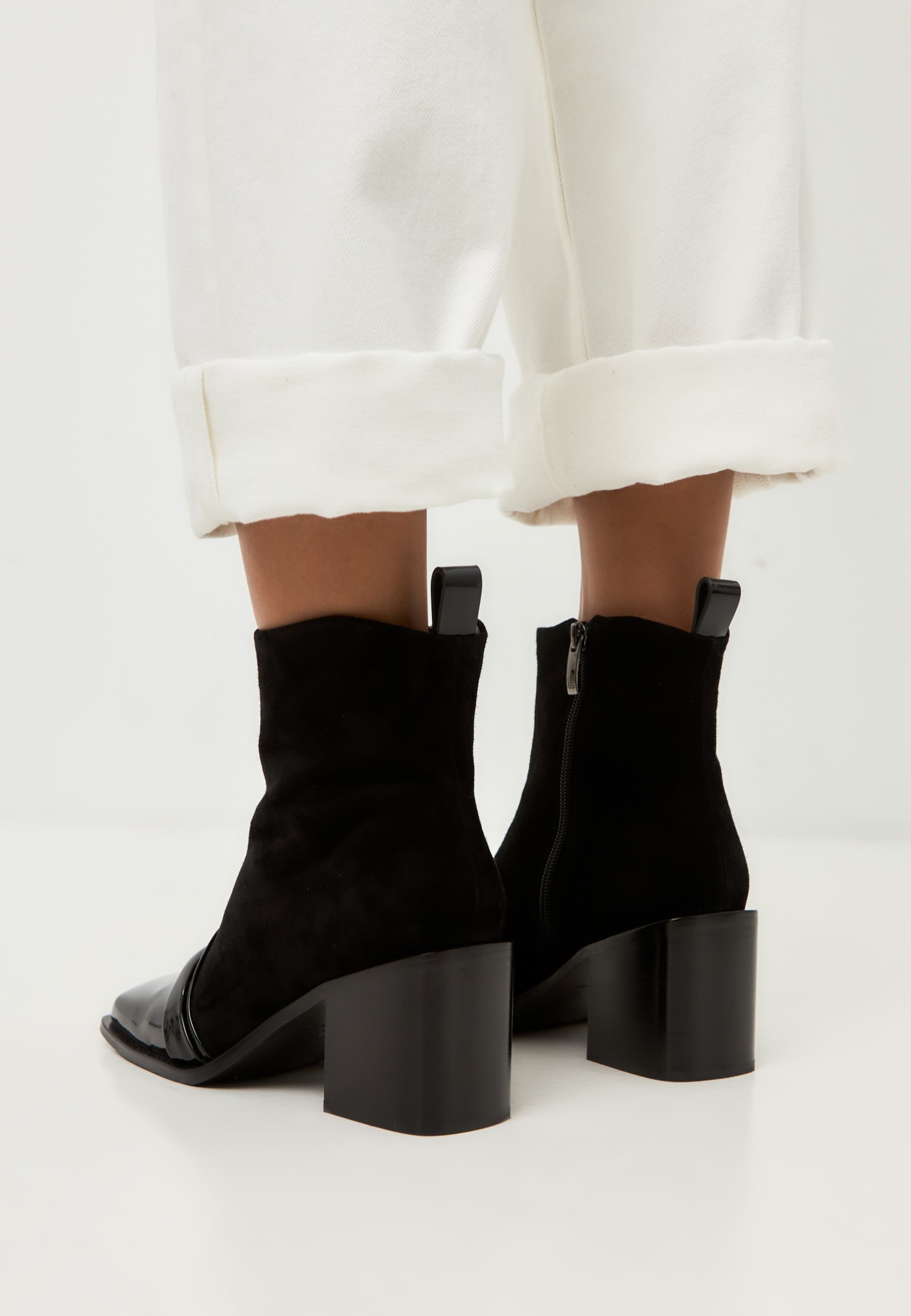 Bottines CESARE GASPARI en noir