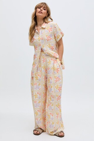 RAFFYA Blouse in Yellow