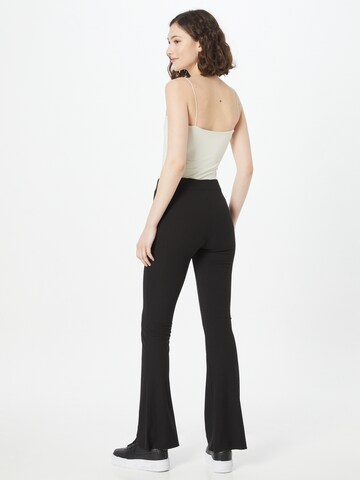 VERO MODA Flared Pants in Black