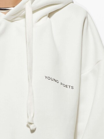 Young Poets Sweatshirt 'Heat Jola' in Weiß