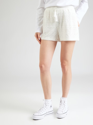 ONLY Regular Trousers 'ONLFILICIA' in White: front