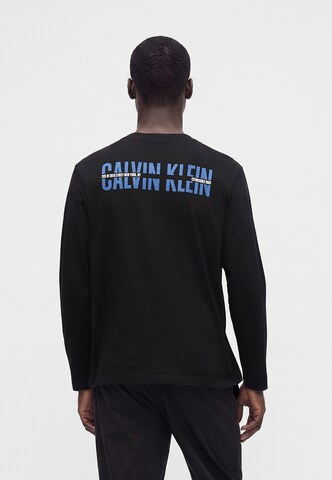 Tricou 'EASY' de la Calvin Klein Jeans pe negru: față
