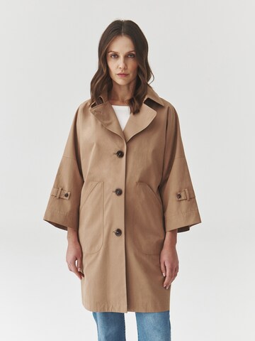 TATUUM Between-seasons coat in Beige: front