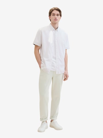 Coupe regular Chemise TOM TAILOR en blanc