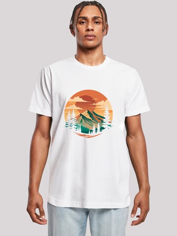 F4NT4STIC T-Shirt 'Sonnenuntergang Berglandschaft' in Weiß: Vorderseite