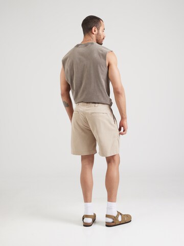 Loosefit Pantaloni con pieghe di Abercrombie & Fitch in marrone