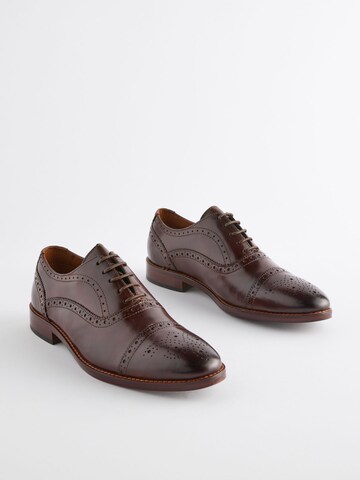 Chaussure à lacets Next en marron