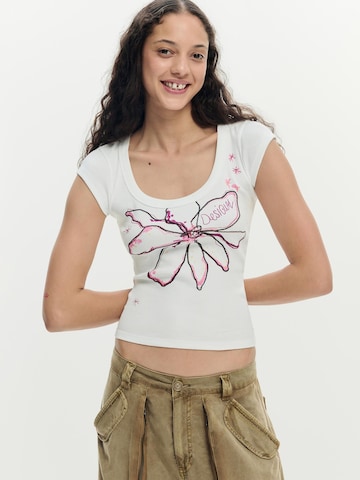 Maglietta di Desigual in bianco: frontale