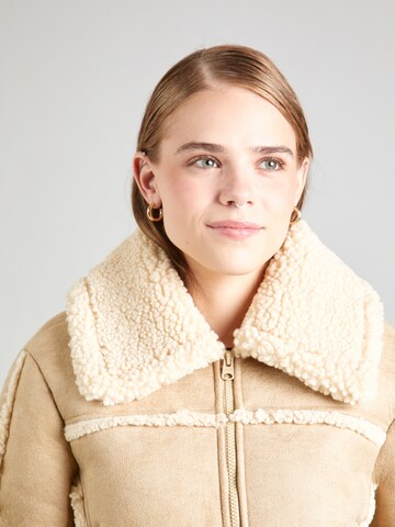 Abercrombie & Fitch Between-Season Jacket 'SHEARLING' in Brown