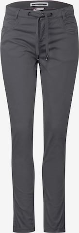 STREET ONE Regular Pants in Grey: front