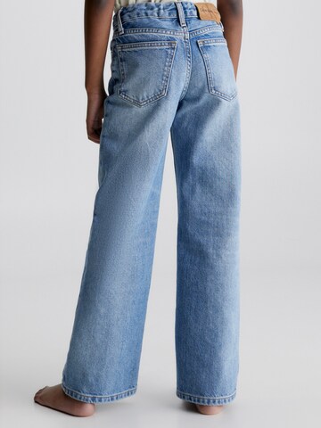Calvin Klein Jeans Široke hlačnice Kavbojke | modra barva