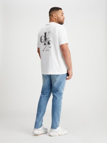 Tricou de la Calvin Klein Jeans Plus pe alb