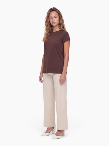 TOPSHOP Футболка 'EVERYDAY' в Коричневый