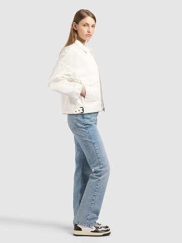 khujo Between-Season Jacket in White