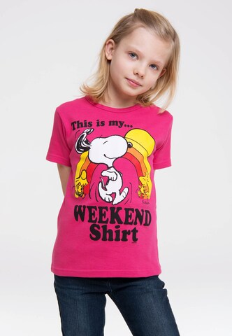 LOGOSHIRT T-Shirt 'Peanuts' in Pink: predná strana