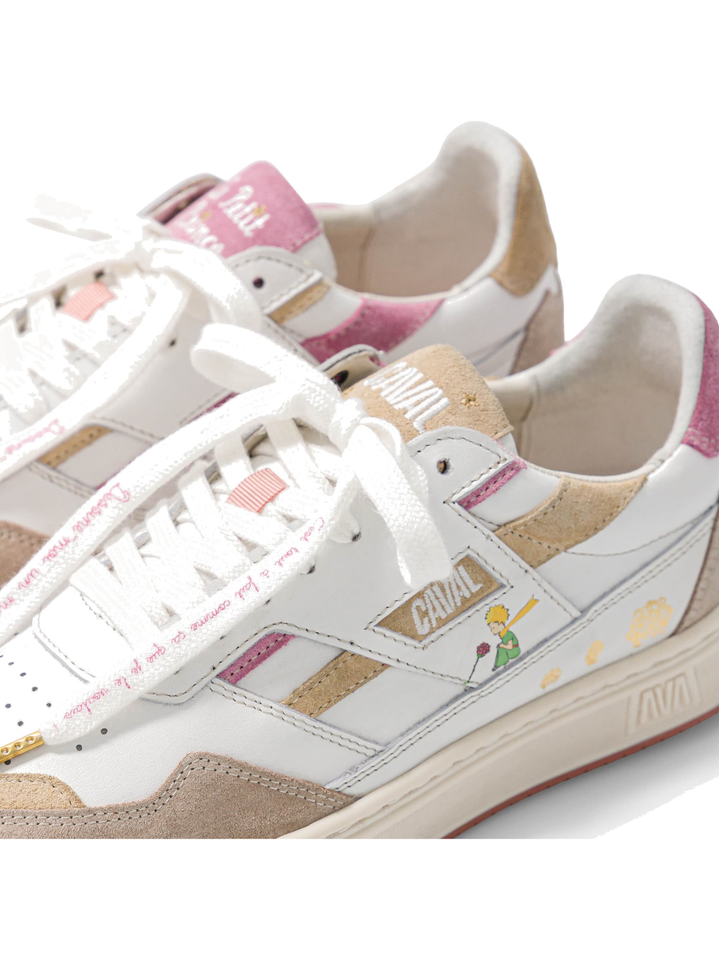Scarpa stringata ' PLAYGROUND ' di Caval in bianco