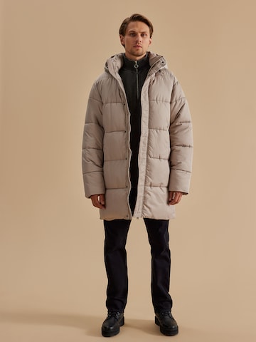 Manteau d’hiver 'Alessio' DAN FOX APPAREL en beige