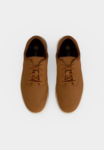 TIMBERLAND Αθλητικό παπούτσι με κορδόνια σε καφέ