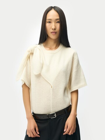 GOBI Cashmere Pullover 'Bow-Tie Cashmere T-shirt'‌‌‌‌‌‌ in Weiß